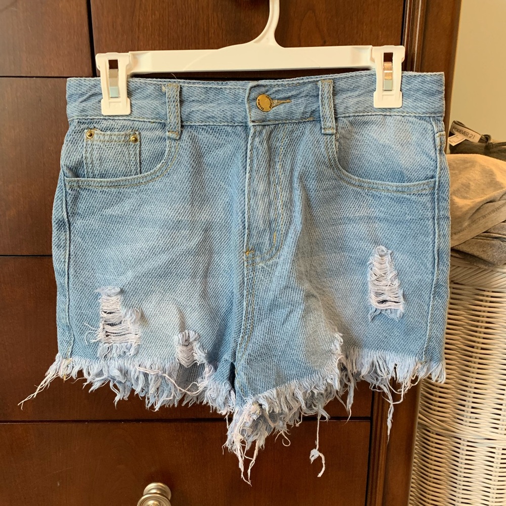 High Wasted Denim Shorts🌊